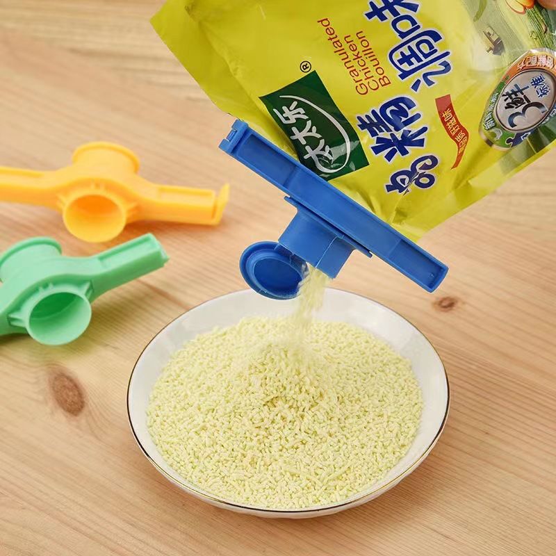 密封出料嘴封口夹零食物塑料袋奶粉漏斗厨房调味料食品保鲜防潮夹